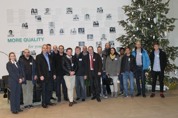 Hinter die Kulissen geblickt: Die Teilnehmer des Logistik-Clubs zu Besuch bei LR Health & Beauty Sys Hinter die Kulissen geblickt: Die Teilnehmer des Logistik-Clubs zu Besuch bei LR Health & Beauty Sys