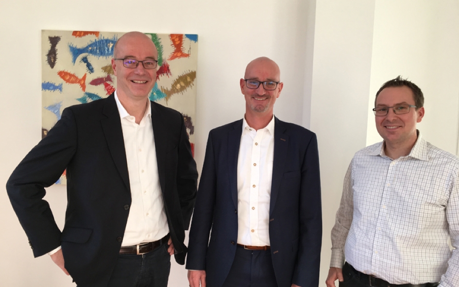 v.l.n.r.: Tim Uhlenkamp (linkFish), Heiko Böhm (Pyramid Analytics), Sebastian Rabe (linkFish)