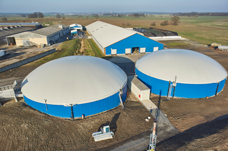 Biogasanlage der Agrargenossenschaft eG Dobra mit einer Leistungskapazität von bis zu 450 kW. (Bildq