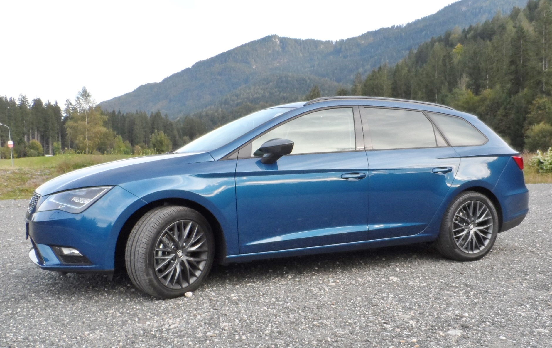 Der Seat Leon ST gibt eine gute Figur ab. (Foto: presseweller)