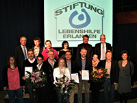 Die Verantwortlichen und Preisträger des Erlanger Inklusionspreises (Foto: Lebenshilfe Erlangen)