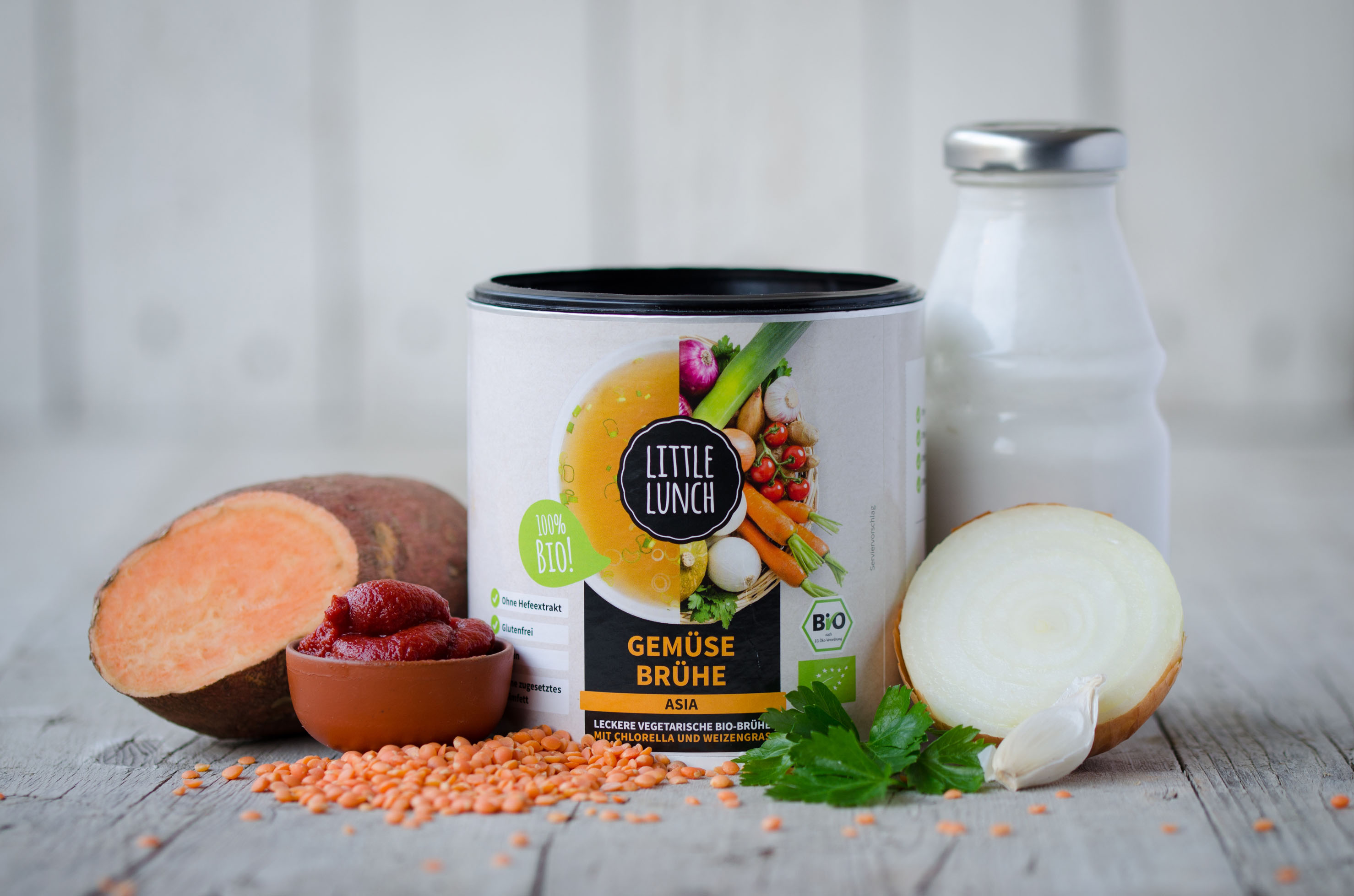 Bio-Gemüsebrühe von Little Lunch gibt?s in den Geschmacksrichtung?Asia?und"Klassik" (Bildq Bio-Gemüsebrühe von Little Lunch gibt?s in den Geschmacksrichtung?Asia?und"Klassik" (Bildq