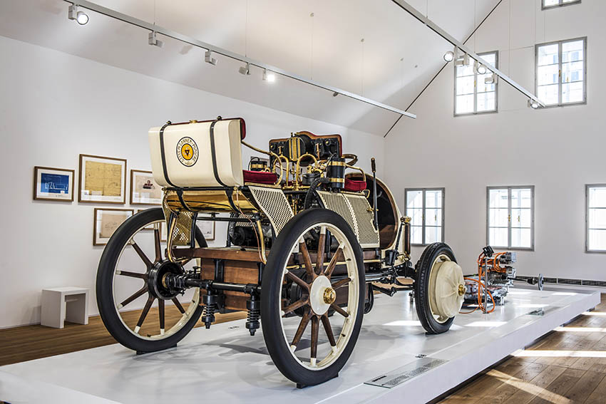 Schmuckstück im neuen Porsche-Museum in Tschechien. (Bildquelle: PetrHomolka/Skoda Auto a.s.)