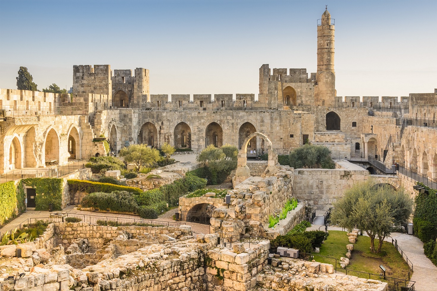Die Davidszitadelle in der Altstadt von Jerusalem (Bildquelle: SeanPavonePhoto Fotolia) Die Davidszitadelle in der Altstadt von Jerusalem (Bildquelle: SeanPavonePhoto Fotolia)