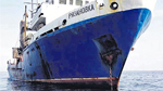 Der russische Frachter"Ryazanovka" sollte gefangene Delfine nach China transportieren. (Bi Der russische Frachter"Ryazanovka" sollte gefangene Delfine nach China transportieren. (Bi