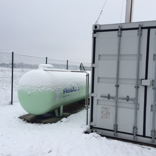 Mit dem Einsatz von Flüssiggas lassen sich winterbedingte Zwangspausen auf Baustellen vermeiden. (Bi