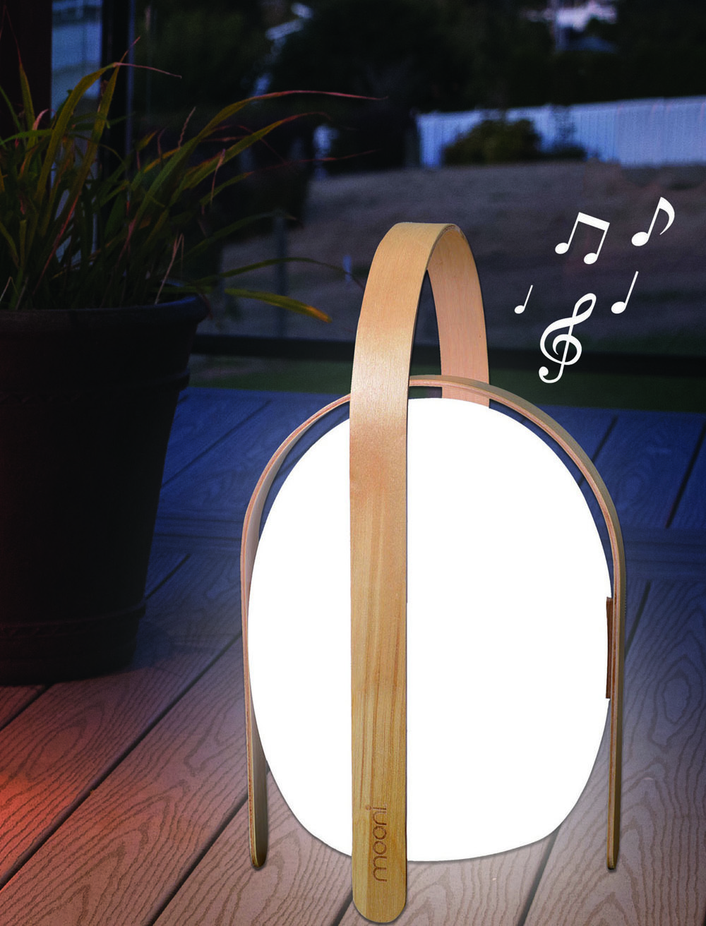 Eine gelungene Verbindung von LED, Bluetooth-Lautsprecher und Holzelementen präsentiert Mooni Limite