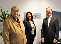 Beate Leibnitz freut sich mit Hansen & Lüdemann über bluecue als neues BVMW Mitglied Beate Leibnitz freut sich mit Hansen & Lüdemann über bluecue als neues BVMW Mitglied