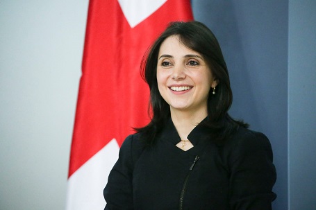 Maia Melikidze bei ihrer Amtseinführung im Juni 2016, Foto: agenda.ge Maia Melikidze bei ihrer Amtseinführung im Juni 2016, Foto: agenda.ge