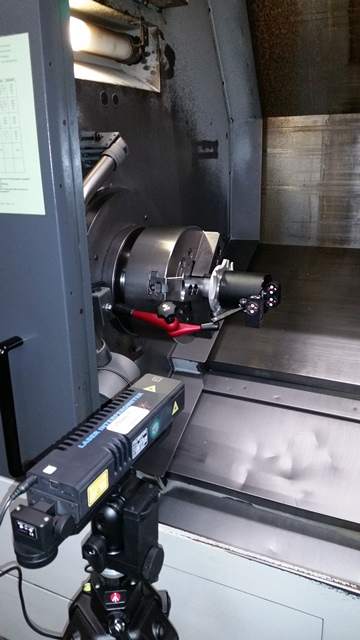Das Laser InterferometerµLine mit dem kabellosen SystemµWally (Bildquelle: Status Pro Maschinenmesst Das Laser InterferometerµLine mit dem kabellosen SystemµWally (Bildquelle: Status Pro Maschinenmesst