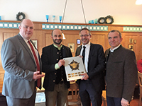 Martin Kemmer, Thomas Rechl, Uwe Völker und Gerhard Abtmeier, Paulaner Gebietsverkaufsleiter (v.l.). Martin Kemmer, Thomas Rechl, Uwe Völker und Gerhard Abtmeier, Paulaner Gebietsverkaufsleiter (v.l.).