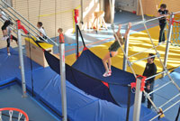 Erlebnisturnen in der Bewegten Sporthalle des SB DJK Würzburg Erlebnisturnen in der Bewegten Sporthalle des SB DJK Würzburg