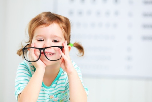 Grauer Star bei Kindern ist selten. (Bildquelle:©JenkoAtaman - Fotolia.com) Grauer Star bei Kindern ist selten. (Bildquelle:©JenkoAtaman - Fotolia.com)