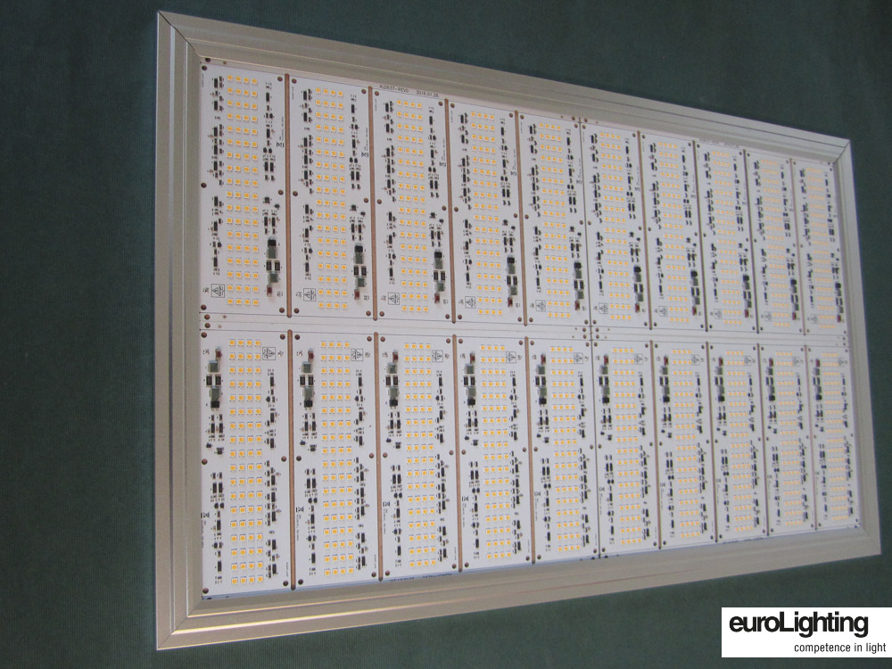 Die LED-Module von euroLighting lassen sich zu beliebig großen Leuchtflächen kombinieren.