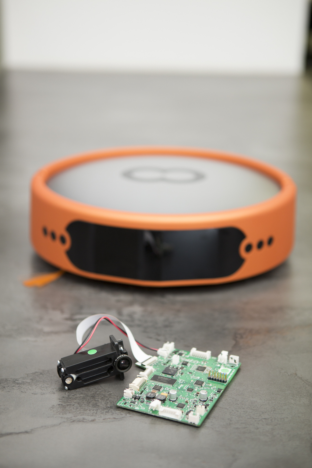 Robart macht Haushaltsroboter erstmals intelligent.