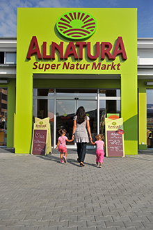 Alnatura Filiale Kriftel (Bildquelle: www.alnatura. de) Alnatura Filiale Kriftel (Bildquelle: www.alnatura. de)