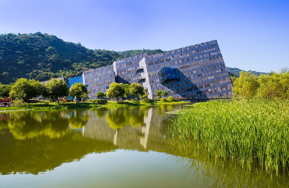 Museum auf Taiwan: Die scheinbar versinkenden Bauten (Bildquelle: youncoco)