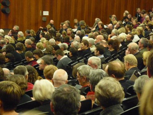 rund 500 Tierärztinnen und Tierärzte aus dem In- und Ausland werden zur AVA-Tagung erwarte