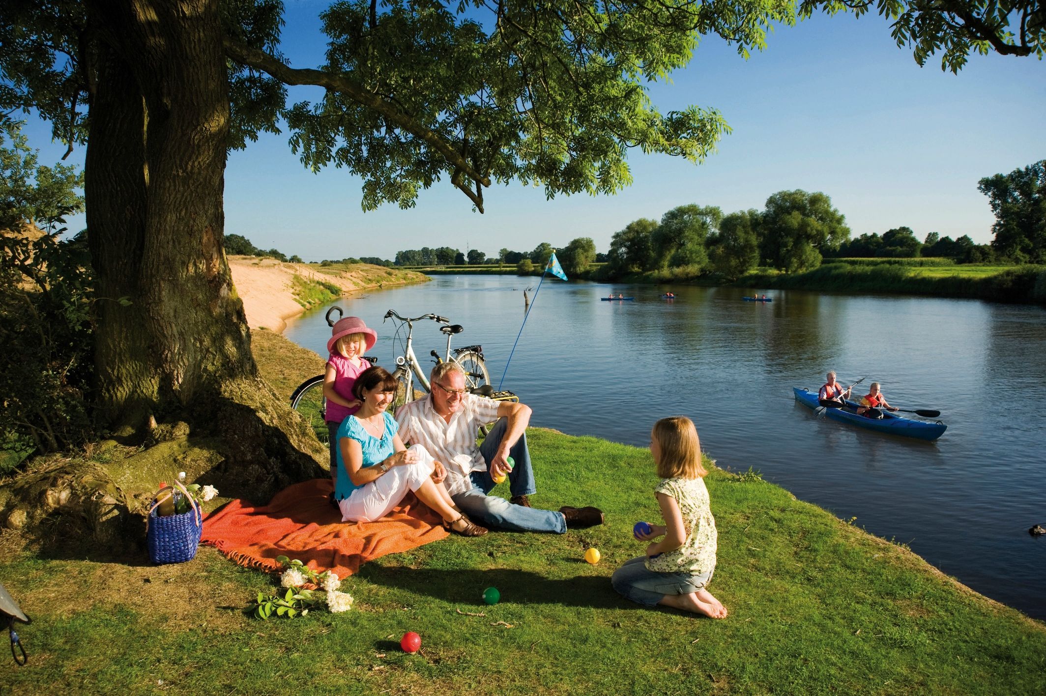 Weit mehr als die Hälfte der jährlich rund eine Million Urlauber im Emsland sind Familien. (Bildquel Weit mehr als die Hälfte der jährlich rund eine Million Urlauber im Emsland sind Familien. (Bildquel