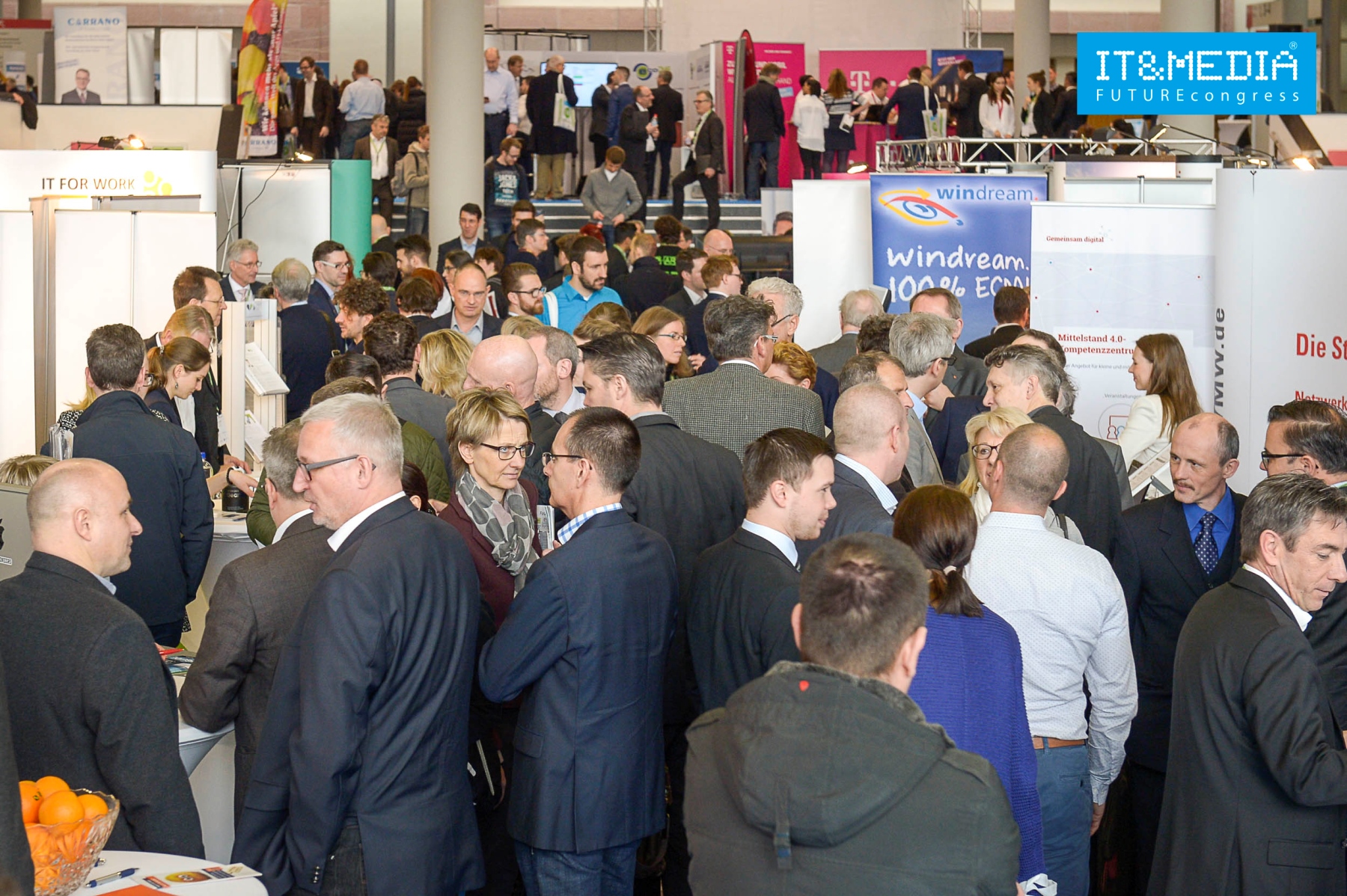 Volle Gänge auf dem 5. IT&MEDIA FUTUREcongress am 23.02.2017 in Frankfurt