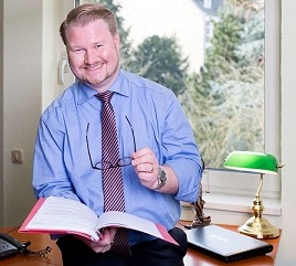 Rechtsanwalt Nils Schiering