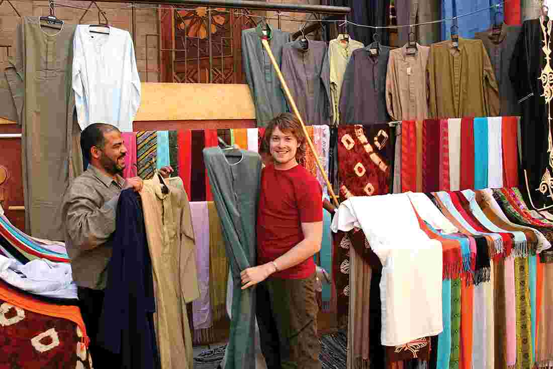 Die passende Kleidung - Was tragen, wenn es nach Ägypten geht? Die passende Kleidung - Was tragen, wenn es nach Ägypten geht?