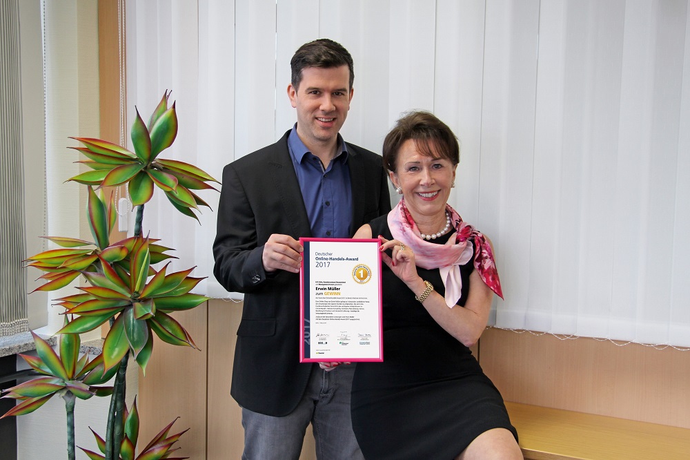 Gf. Tobias Eder und Gf. Rita Müller-Brenner vom Versandhaus Erwin Müller (Bildquelle:©erwinmueller.d Gf. Tobias Eder und Gf. Rita Müller-Brenner vom Versandhaus Erwin Müller (Bildquelle:©erwinmueller.d