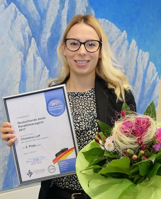 Christina Luff freut sich über den zweiten Platz