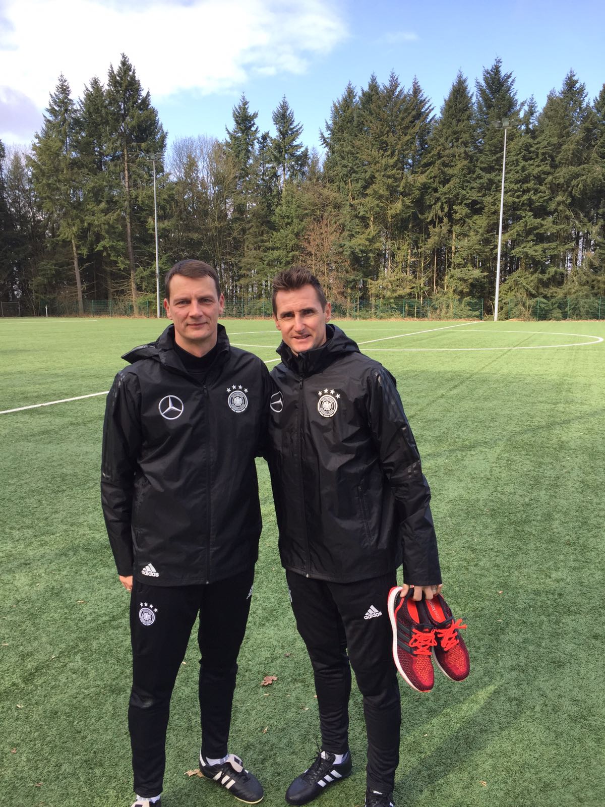 DFB-Fitnesstrainer Ulf Sobek und Rekord-Stürmer Miroslav Klose