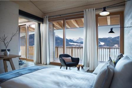 DAS TEGERNSEE - Alpencharlets DAS TEGERNSEE - Alpencharlets