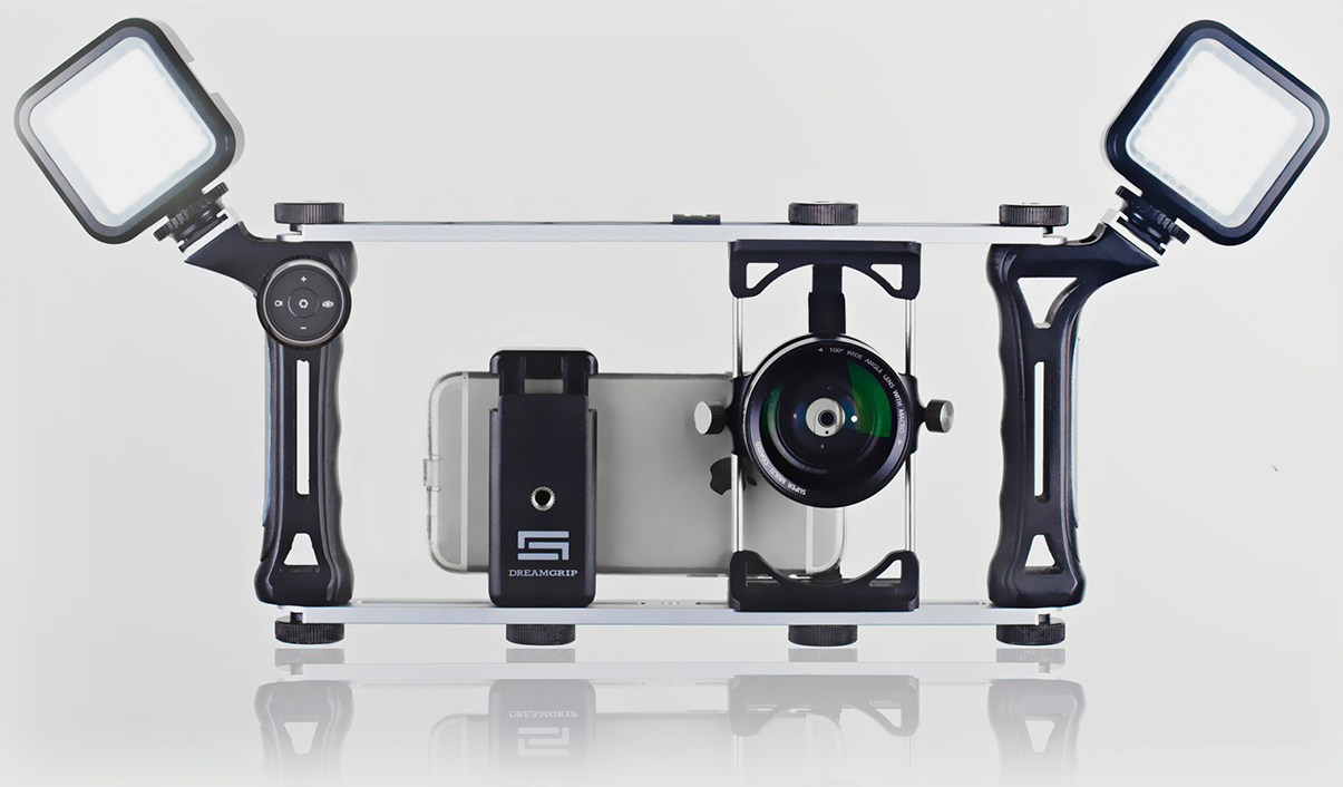 Im Handumdrehen vom Smartphone zur professionellen Videokamera: DREAMGRIP macht es möglich. Foto: MX Im Handumdrehen vom Smartphone zur professionellen Videokamera: DREAMGRIP macht es möglich. Foto: MX