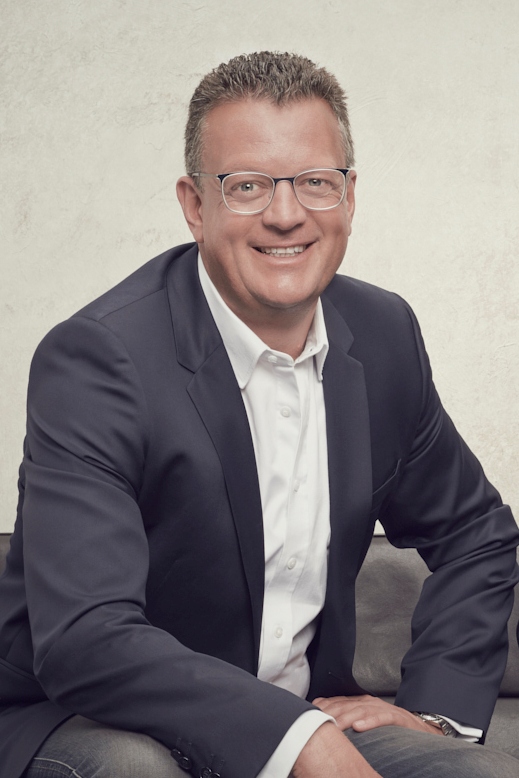 Geschäftsführer Eberhard Müller-Menrad kann Jieyang als Produktionsstandort empfehlen. (Bildquelle: Geschäftsführer Eberhard Müller-Menrad kann Jieyang als Produktionsstandort empfehlen. (Bildquelle: