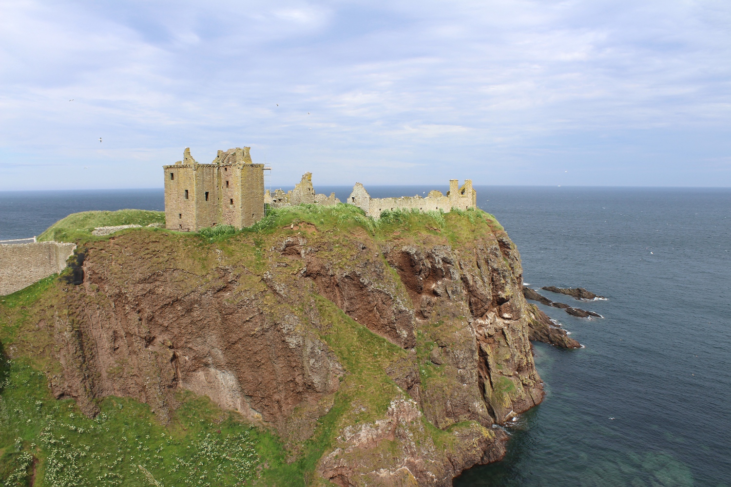 Bei Schnieder Reisen im Programm: Schottland Autorundreisen - hier Dunnottar Castle an der Nordostkü