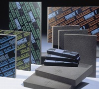 Foamglas ist in Form von Platten in unterschiedlichen Größen erhältlich. Bild: tdx/Deutsche Foamglas Foamglas ist in Form von Platten in unterschiedlichen Größen erhältlich. Bild: tdx/Deutsche Foamglas