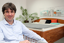 Christian Hey bietet Hoteliers eine interessante Refinanzierungsmöglichkeit an. © Holger Bernert Christian Hey bietet Hoteliers eine interessante Refinanzierungsmöglichkeit an. © Holger Bernert