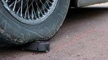 Auch den Härtetest mit einem fast zwei Tonnen schweren Rallyefahrzeug überstand der neue YellowTrack
