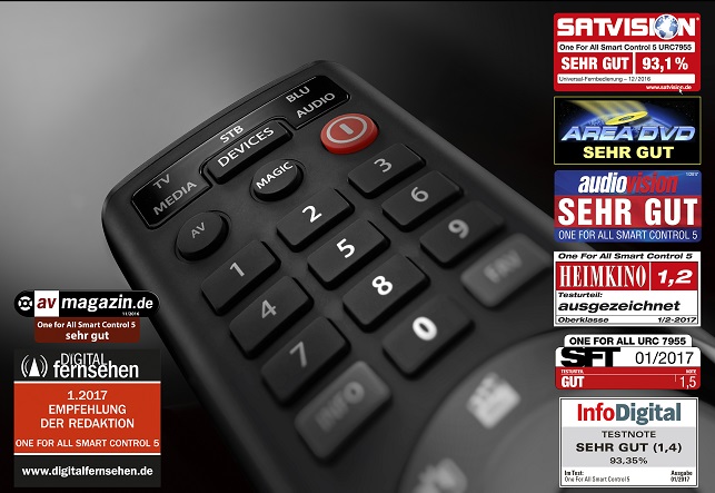 Die URC 7955 / Smart Control 5 war mehrfach Testsieger in Fachmagazinen