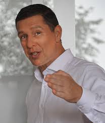 Entscheiderexperte Peter Nickel Entscheiderexperte Peter Nickel