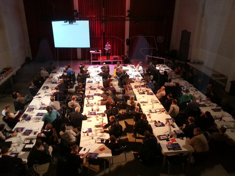 Laserschutzseminare von LPS und Rock Shop sind beliebt und werden stets in enger Zusammenarbeit mit 