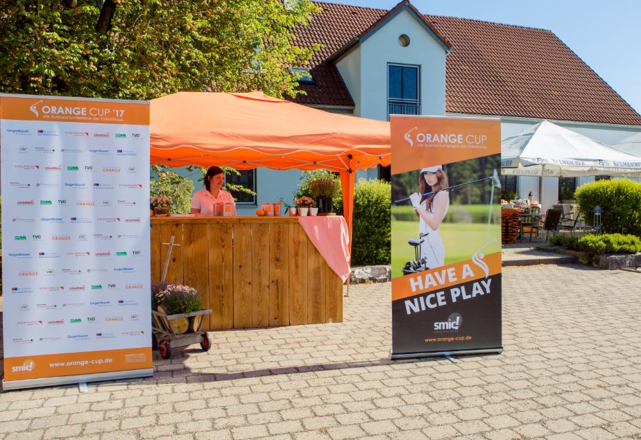 Passend zum Motto „Alpenrausch“ präsentierte sich der ORANGE CUP im GC Lauterhofen Passend zum Motto „Alpenrausch“ präsentierte sich der ORANGE CUP im GC Lauterhofen
