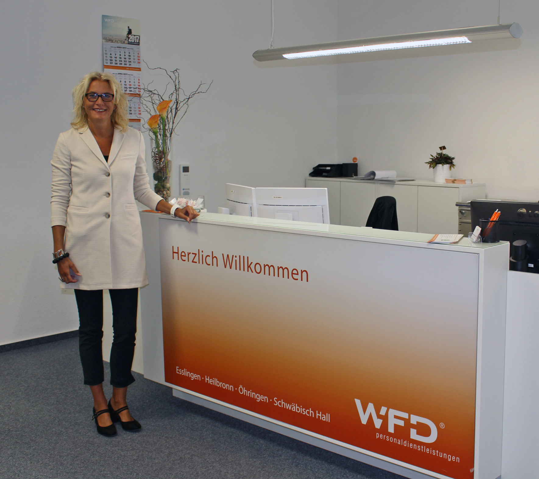 Andrea Sechting, Prokuristin WFD GmbH, freut sich auf Kunden und Bewerber am neuen Standort Aalen. Andrea Sechting, Prokuristin WFD GmbH, freut sich auf Kunden und Bewerber am neuen Standort Aalen.