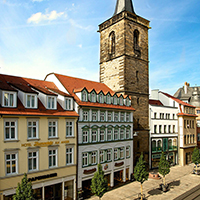 Das Hotel Zumnorde und das Schuhhaus erheben sich inmitten der Erfurter Altstadt, direkt am Anger. Das Hotel Zumnorde und das Schuhhaus erheben sich inmitten der Erfurter Altstadt, direkt am Anger.