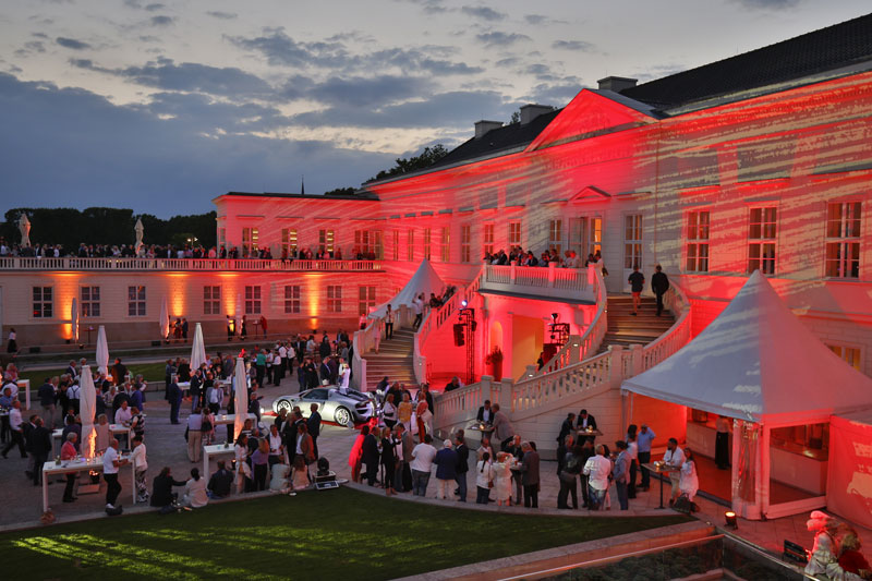 Porsche Sommerfest im Schloss Herrenhausen (Foto: Marcus Prell, frei zur Veröffentlichung bei Namens Porsche Sommerfest im Schloss Herrenhausen (Foto: Marcus Prell, frei zur Veröffentlichung bei Namens