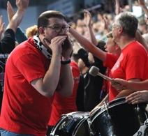 (Foto: HJKrieg, hl-studios, Erlangen): Die über 250 HC-Fans hatten einen großen Anteil am Erfolg (Foto: HJKrieg, hl-studios, Erlangen): Die über 250 HC-Fans hatten einen großen Anteil am Erfolg