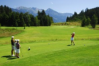 Golfplatz mit sagenhafter Aussicht (Parkhotel Burgmühle)