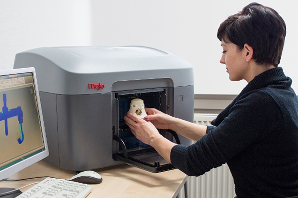 Modernste Technik, wie 3D-Drucker werden während der Umschulung eingesetzt. © H. Blumentritt, BFW Le Modernste Technik, wie 3D-Drucker werden während der Umschulung eingesetzt. © H. Blumentritt, BFW Le