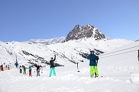 Kinder am Tellerlift (Wildkogel-Arena Neukirchen und Bramberg) Kinder am Tellerlift (Wildkogel-Arena Neukirchen und Bramberg)