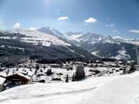 Skigebiet mit Gondel