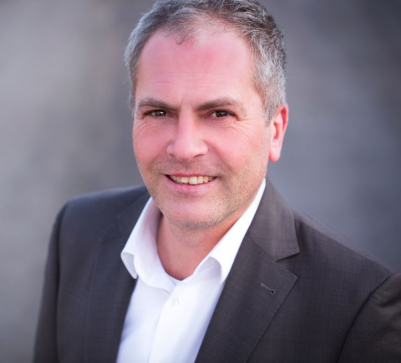 Uwe Hennig, CEO Detego Uwe Hennig, CEO Detego