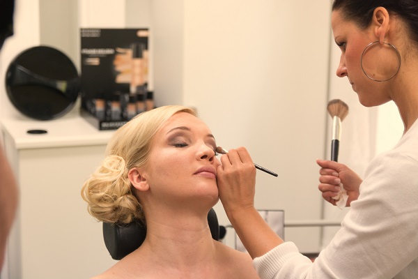 Perfektes Styling bei www.beauty-style-muenchen.de Perfektes Styling bei www.beauty-style-muenchen.de